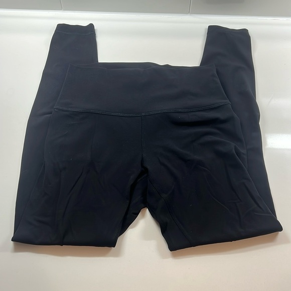 Lululemon Align 28” size 8 leggings - Picture 2 of 4